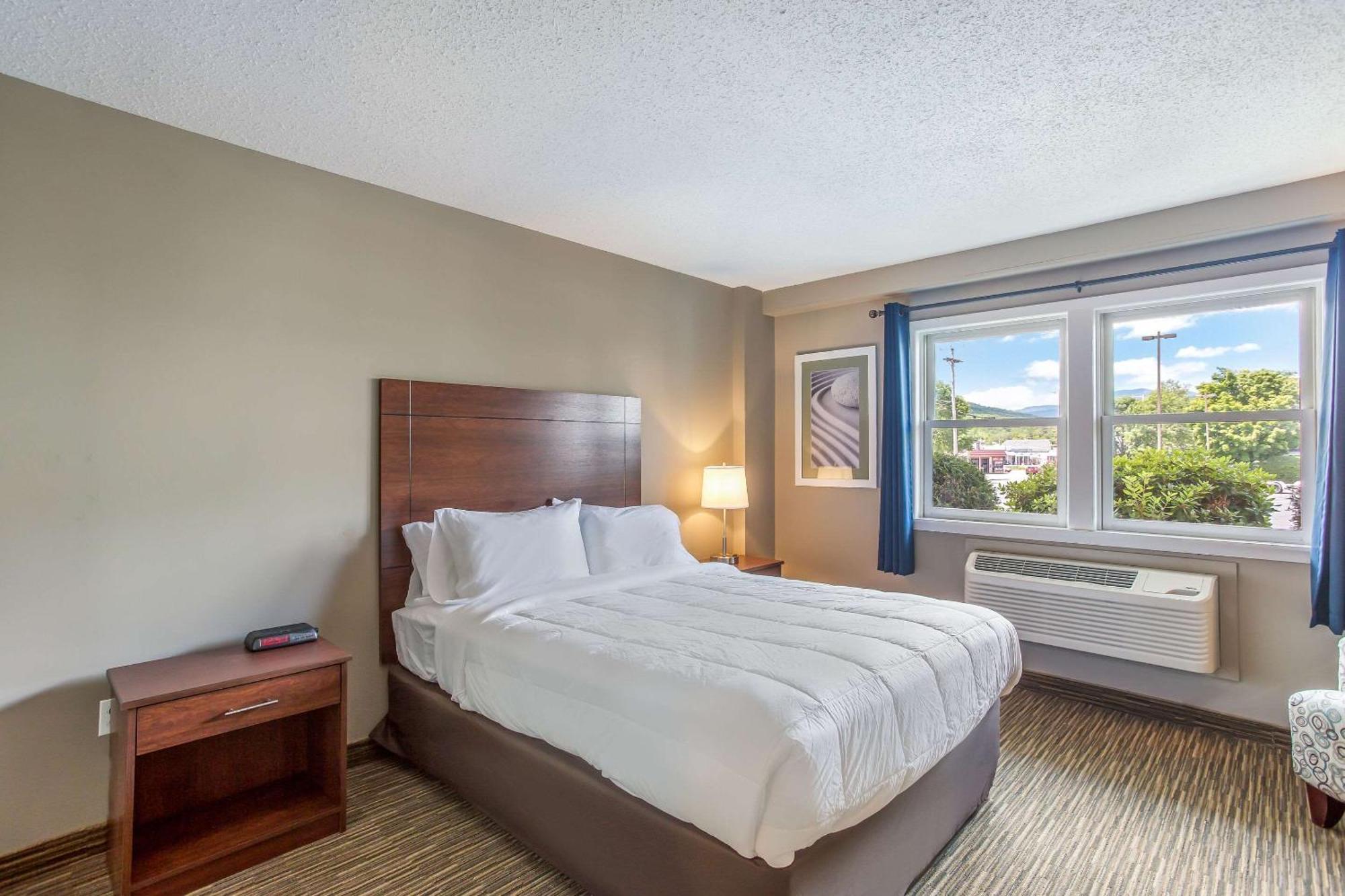 Quality Inn & Suites Горем Экстерьер фото